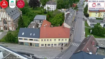 Expose Top Preis - Stadthaus mit 4 Wohneinheiten sowie 3 Gewerbeflächen und ausbaufähigen Rohdachboden im Zentrum von Neunkirchen !