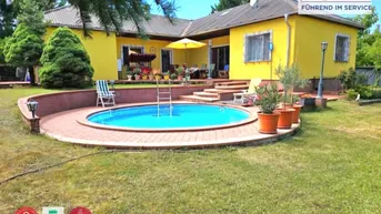 Expose Bungalow Haus mit ausserordentlich großem Garten und Swimmingpool