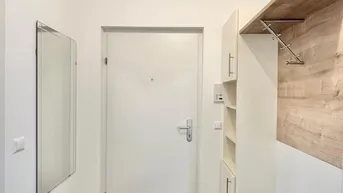 Expose Helle 4-Zimmer-Dachgeschosswohnung im Neubau