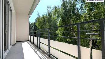 Expose  Freier Mietzins - moderne Garconniere mit Loggia – ideale Flughafen‑Nähe