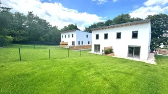 Expose Idyllische Doppelhaushälfte in Erstbezug – hochwertig, energieeffizient &amp; familienfreundlich