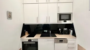 Expose !!Preisänderung!! Lichtdurchflutete 3-Zimmer-Wohnung am Brunnenmarkt