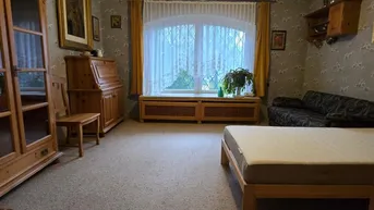 Expose Rohdiamant mit 300m2 Wohnfläche auf ca. 2580m2 Grundfläche in 3400 Klosterneuburg - Kierling!
