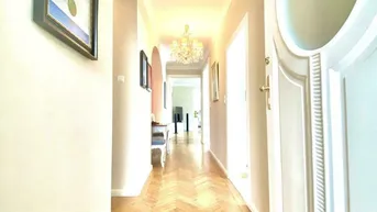 Expose Klassische Mehrfamilienvilla mit Ausbaupotential