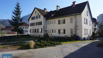 Expose Grundstück mit Altbestand