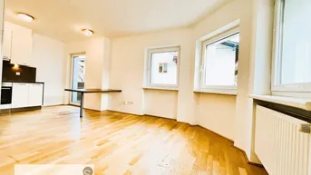 Expose INNSBRUCK: Wunderschöne, helle 2-Zimmer-Wohnung mit überdachtem Balkon zu kaufen