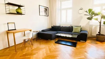 Expose WOHNJUWEL: Elegante, modernisierte 2-Zimmer-Altbauwohnung in bester Lage ab sofort zu kaufen!