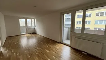 Expose Geräumige 2-Zimmer-Wohnung mit zwei Balkonen 