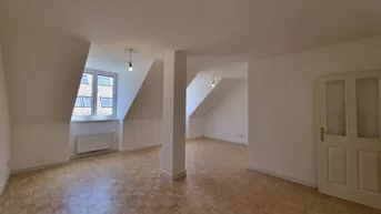 Expose  Moderne Stadtwohnung mit EIGENEM GARTEN !