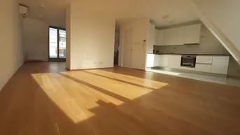 Expose LUXUS PUR - TRAUMHAFTE DACHTERRASSENWOHNUNG AUF 3 ETAGEN - KLIMATISIERT!