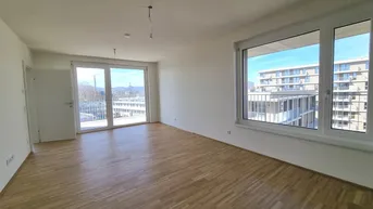 Expose TAG DER OFFENEN TÜR am Sonntag, 19.10.25 - Balkonträume &amp; Flussblick: Jakomini Verde