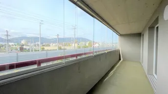 Expose **Mit GROSSER Loggia** - 3-Zimmer Wohnung Nähe Hauptbahnhof