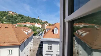 Expose Schlossbergblick: 2-Zimmer-Wohnung im Herzen von Graz 