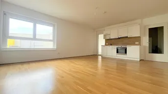 Expose Bis zu 3 Monate MIETFREI! - Gut geschnitten und mit Ausblick - 2-Zimmer Wohnung mit Loggia 