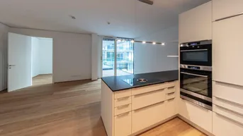 Expose Stadtpark: Tolles Neubauapartment mit Loggia - Conciergeservice inklusive