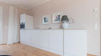 Expose PROVISIONSFREI: FANTASTISCHE DG-WOHNUNG MIT TERRASSE &amp; BALKON