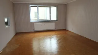 Expose 4-Zimmer-Wohnung im 2. Liftstock