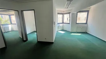 Expose Großzügige Gewerbe-Immobilie in Bahnhofsnähe zu vermieten!