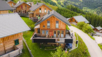 Expose Charmantes Kärntner Alm-Chalet im alpinen Stil mit Sonnen-Terrasse und Traum-Aussicht