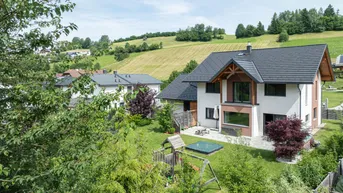 Expose Traumhaftes, modernes Einfamilienhaus mit Garage und großzügigem Garten