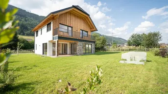 Expose Attraktives Neubau-Einfamilienhaus im Erstbezug mit Carport und großzügigem Grundstück