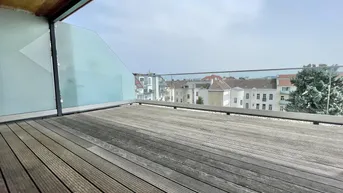 Expose Luxuriöses Wohnen mit BLICK - ca. 82m² NFL - 3 Zimmer - 2 Balkone/Terrassen - hochwertige Ausstattung - Klima