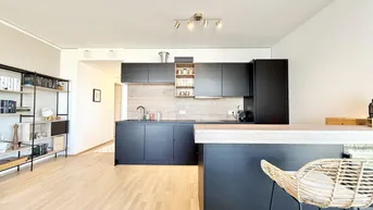 Expose MARINATOWER - 31.Stock - U-Bahn - 3 Zimmer - ca. 90m² NFL - Loggia und Balkon - Möbliert - Top Ausstattung