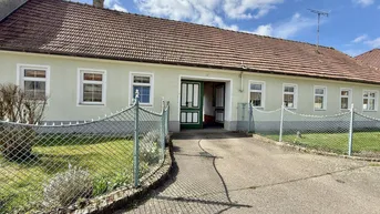 Expose GEMÜTLICHES Bauernhaus sucht Naturliebhaber - 1.388m² GFL- 5,6 Zimmer - Terrasse - Einbauküche + ca.5000m² Grundstück (optional)