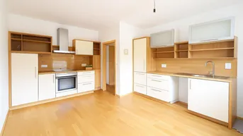 Expose MODERNE 3-Zimmer - ca. 58m² WFL - Einbauküche - Parkplatz im Innenhof - Keller ca.10m²