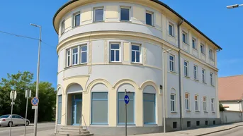 Expose RENDITEOBJEKT - Prominente Lage - ca. 343m² Grund - ca. 554m² NFL - ca. € 36.000,-- Netto-Jahresertrag ab 2026 - Indexiert und VOLLVERMIETET