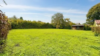 Expose LÄNDLICHE IDYLLE in Großrußbach - ca. 861m² - Baugrundstück - Wasser und Kanal vorhanden - Rechteckiges Grundstück mit Zufahrt - Sehr Privat - in ca. 40 Minuten nach Wien