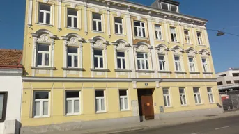 Expose SONNIGE TERRASSEWOHNUNG - 3 ZIMMER GARTENMITBENÜTZUNG - U6 SIEBENHIRTEN - UNBEFRISTET