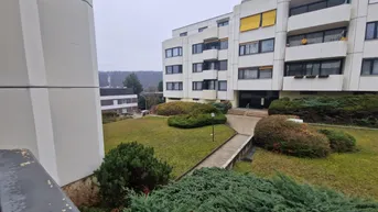 Expose NÄHE PÖTZLEINSDORFER PARK - SCHÖNE 5 ZIMMER WOHNUNG + BALKON - ruhige GRÜNLAGE