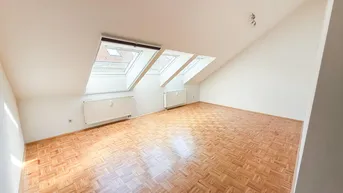 Expose Schöne Maisonette-Wohnung mit Balkon in St. Leonhard ...!