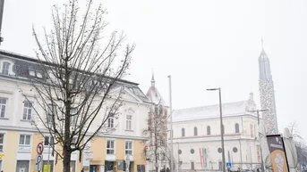 Expose Kleine Geschäftsfläche direkt am Hauptplatz in Feldbach ...!