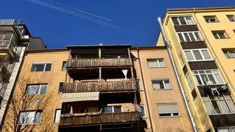 Expose Dachboden-Dein Adlerhorst über Innsbruck !