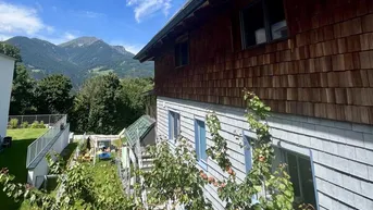 Expose Charmante Wohnung auf zwei Etagen für Familienleben und Rückzug