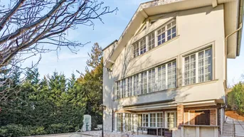 Expose Traumlage mit Topausstattung und Pool!