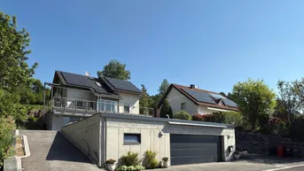 Expose Modernes Traumhaus mit Pool am Wagram - der Sommer kann kommen!