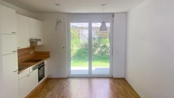 Expose Wunderschöne, moderne 2-Zimmer Gartenwohnung am Hilmteich 