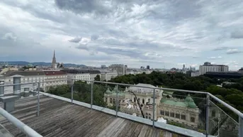 Expose Luxuriöse dreistöckige Terrassenwohnung in Stadtpalais Nähe Ringstraße!