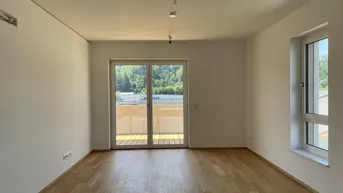 Expose RIESIGE DACHTERRASSE + HOCHWERTIGE AUSSTATTUNG + SÜD/WEST Ausrichtung! + Tiefgarage! Nur 7 Min. von Graz entfernt!!
