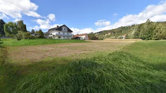 Expose Erleben Sie die ländliche Idylle mit zentraler Lage: Ihr naturnahes Paradies im Kurort nur 25 Minuten von Graz entfernt! Jetzt sofort anfragen und sich Ihren Traum sichern!