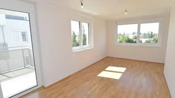 Expose Helle Zwei-Zimmer-Wohnung mit großer Loggia + Lässiger Grundriss!
