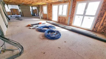 Expose WOW! Bis zu 3,80m Raumhöhe im Dach! Attraktiver Grundrisse im Neubau + Beste Vermietbarkeit + Ideale Infrastruktur + Kurzzeitvermietung erlaubt! Jetzt zugreifen!