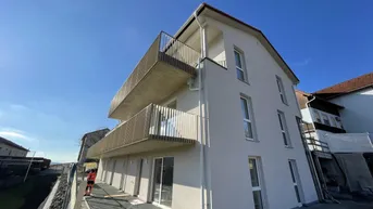 Expose 3D Rundgang mit Drohnenaufnahmen verfügbar! Sehenswerte Baumeisterqualität - sonnige Neubauwohnungen im Süden von Graz in St. Ulrich am Waasen!