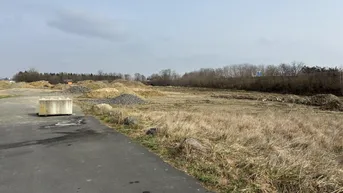 Expose ++ TOP LAGE ++ ca. 3000 m² GEWERBEGRUNDSTÜCK an der A9 AUTOBAHNABFAHRT bzw. -AUFFAHRT ST. VEIT VOGAU ++ BD KG 0,2 - 1,0 ++