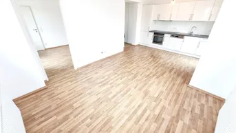 Expose Preisgesenkt! TOP Wohnung im Dachgeschoss mit Terrassen! U-Bahn Nähe + Beste Infrastruktur + Traumhaftes Altbauhaus + Mitten im Geschehen! Jetzt zugreifen!