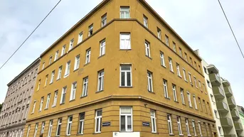Expose Sanierungsbedürftige 2-Zimmer- Wohnung im 1.OG! Sanieren Sie diese Wohnung ganz nach Ihren Bedürfnissen.