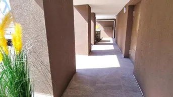 Expose Frühlingsaktion! Ihre Suche hat ein Ende.... WOW - Cooles Townhouse mit Garten! 3 Zimmer + Ideale Raumaufteilung + Erdwärme + Absolute Ruhelage + Tiefgarage! Nachhaltig und zukunftssicher investiert!